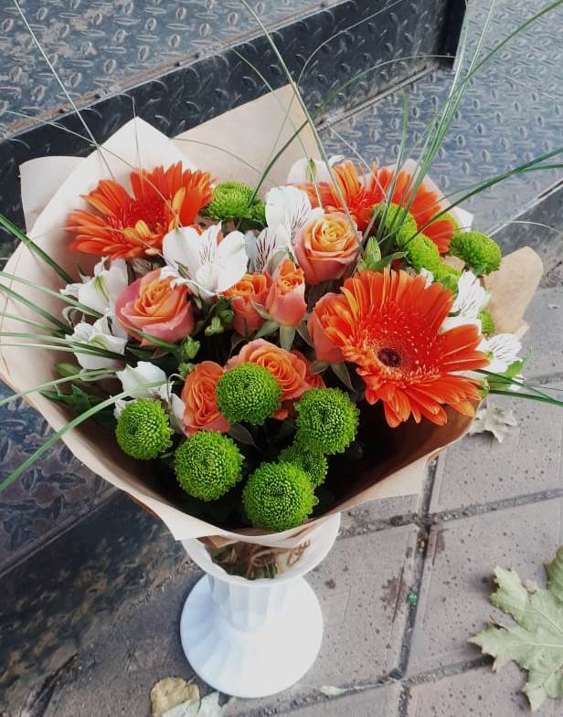 Букет цветов из: Герберы, Хризантемы, Альстромерии и Розы в Костино-Отдельце