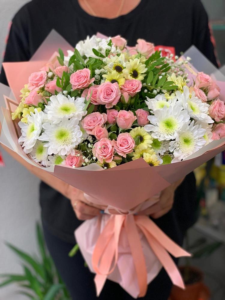 Букет цветов из: Розы и Хризантемы в Костино-Отдельце