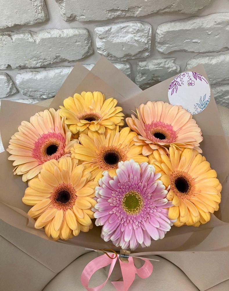 Букет цветов из: Герберы в Костино-Отдельце