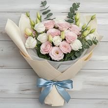 Букет цветов из:  Лизиантусы #REPLACE_PRED# Костино-Отдельце