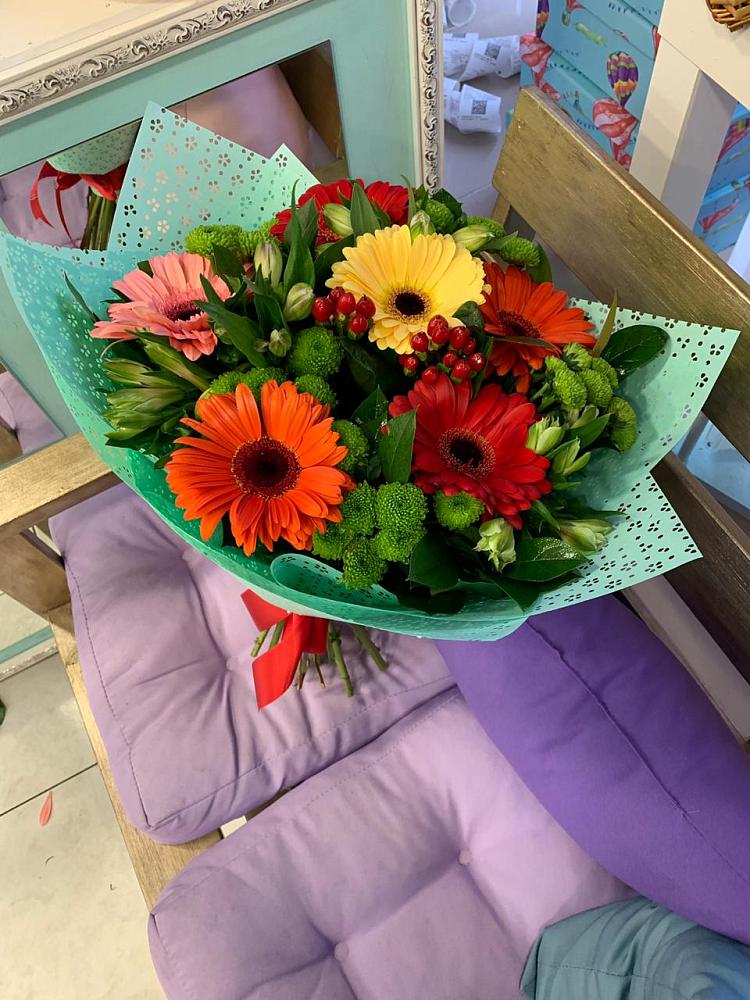 Букет цветов из: Герберы, Хризантемы и Альстромерии в Костино-Отдельце