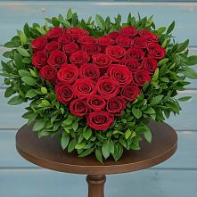 Цветочная композиция из Розы в виде сердца #REPLACE_PRED# Костино-Отдельце