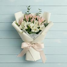 Букет цветов из:  Альстромерии в Костино-Отдельце