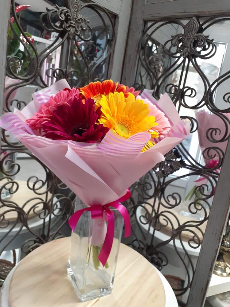 Букет цветов из: Герберы в Костино-Отдельце