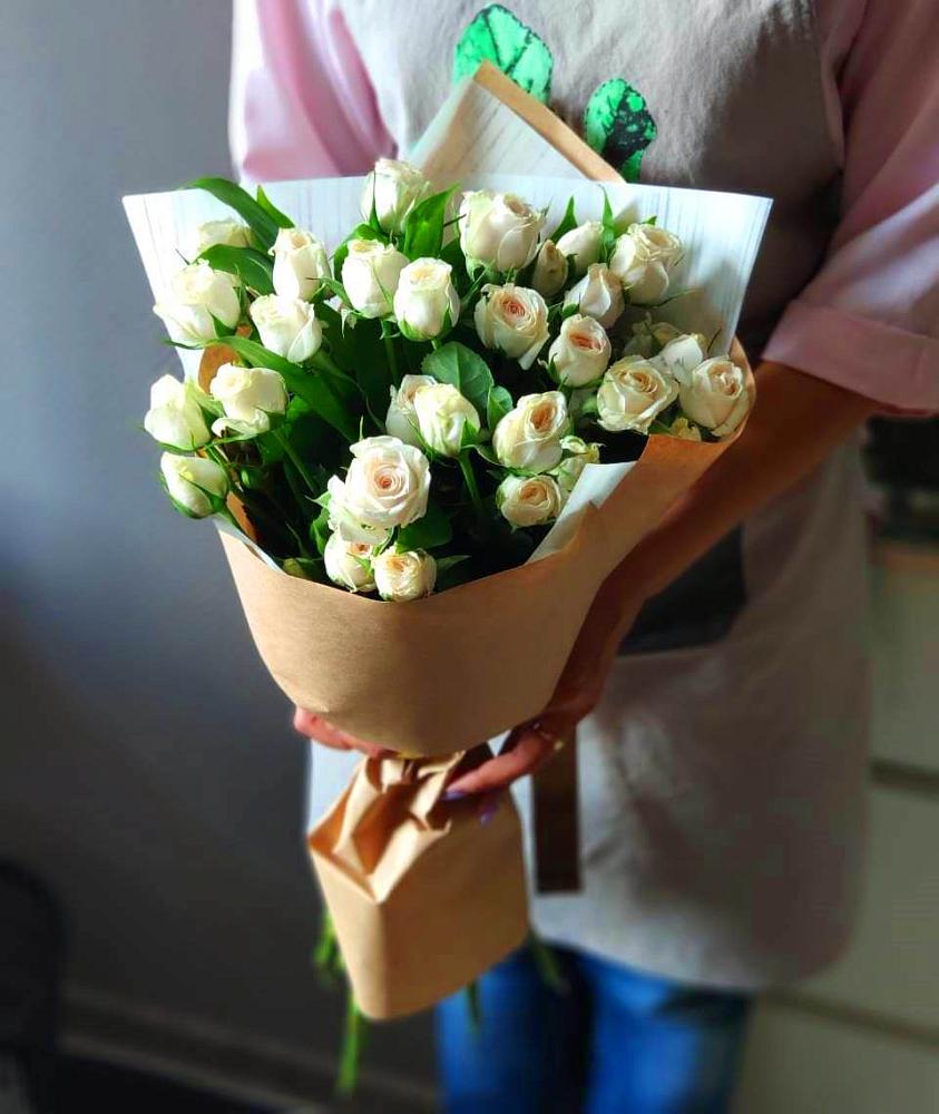 Букет цветов из: Розы в Костино-Отдельце