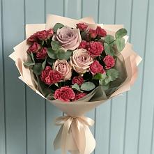 Букет цветов из:  Гвоздики и Розы в Костино-Отдельце